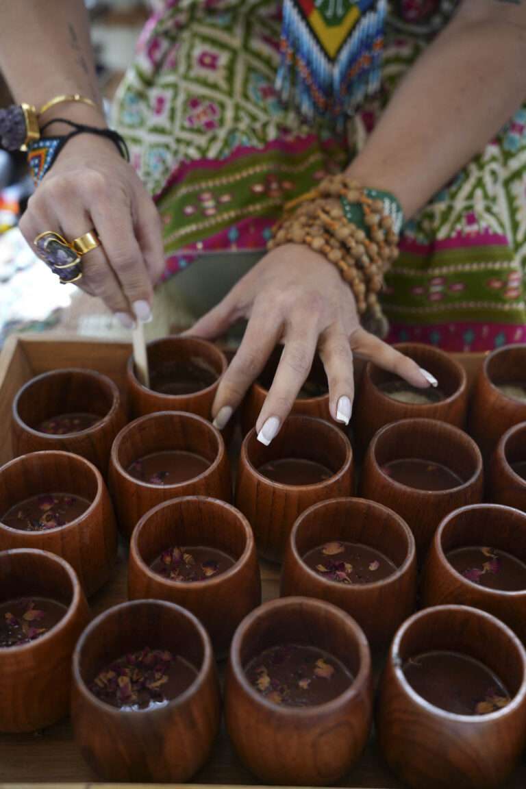 10-25-25 C. Maya -383